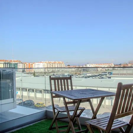 Cozy Luxury In Aveiro